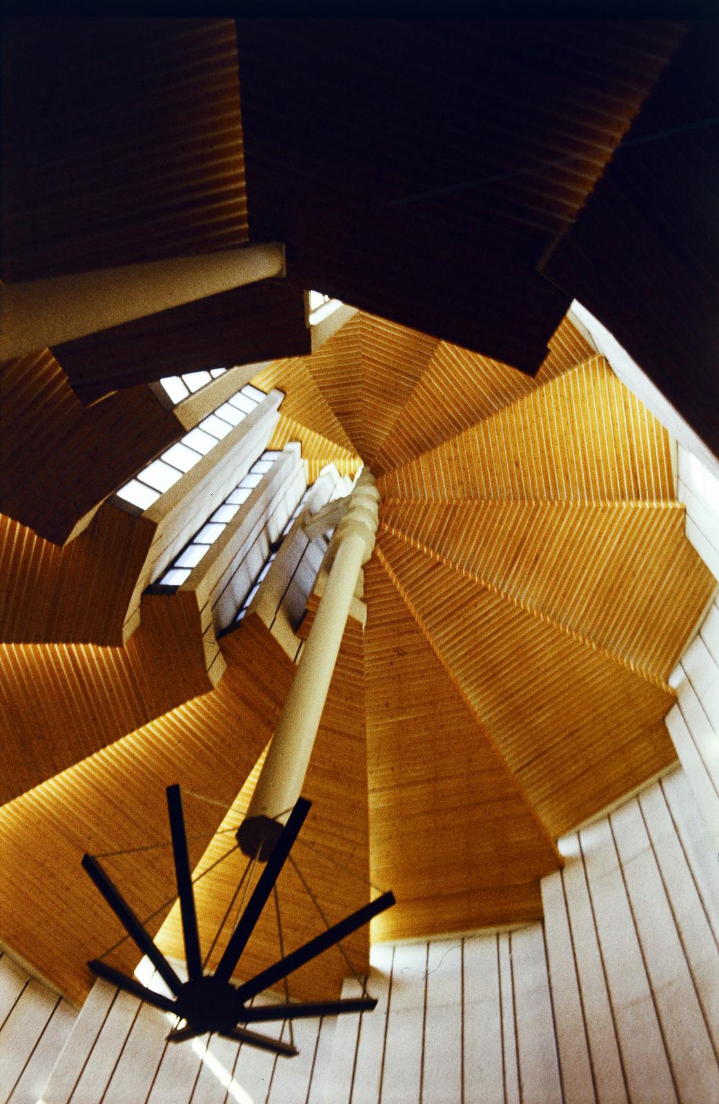 Austria, Kirchengasse, Heilig-Geist-Kirche., 1981, Csaba László örökösei, geometry, church interior, Fortepan #288562