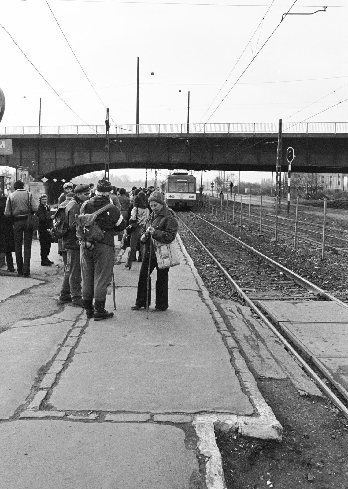 1980, Prohászka Imre, commuter train, excursion, Fortepan #288719