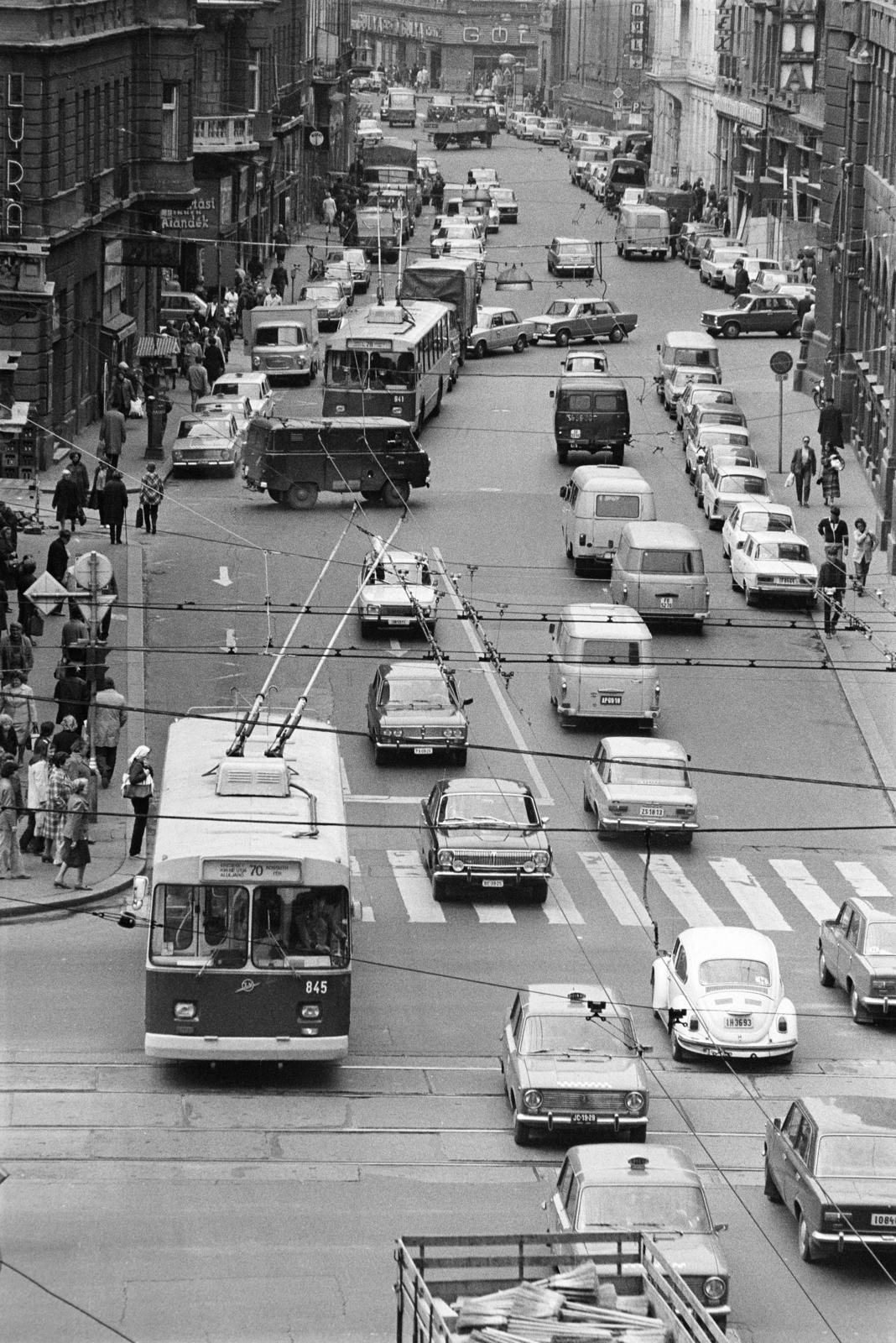 1982, Prohászka Imre, traffic, trolley bus, Fortepan #288735