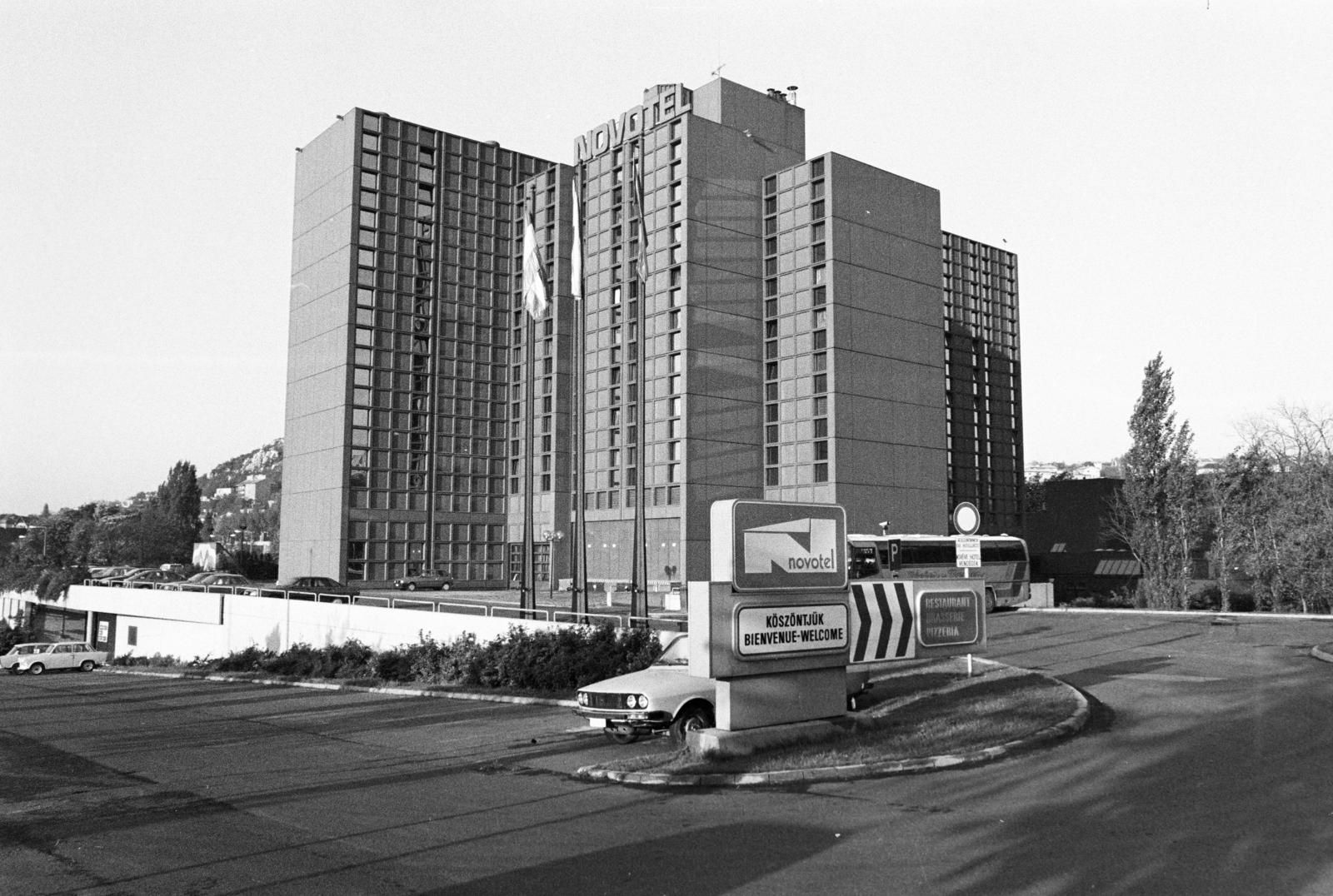 Magyarország, Budapest XII., Alkotás utca, Novotel Szálloda, 1988, Prohászka Imre, Budapest, Fortepan #289210