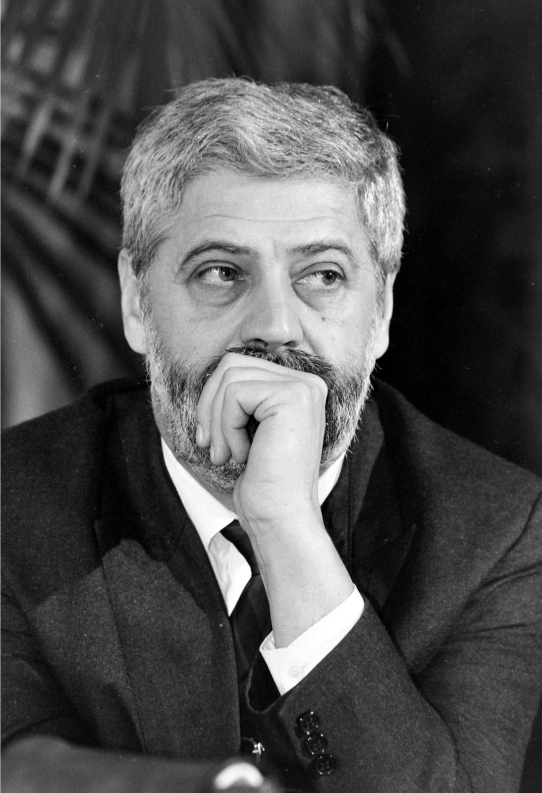 Hungary, Horváth Balázs ügyvéd, politikus, az Antall-kormány első belügyminisztere., 1990, Prohászka Imre, Fortepan #289273
