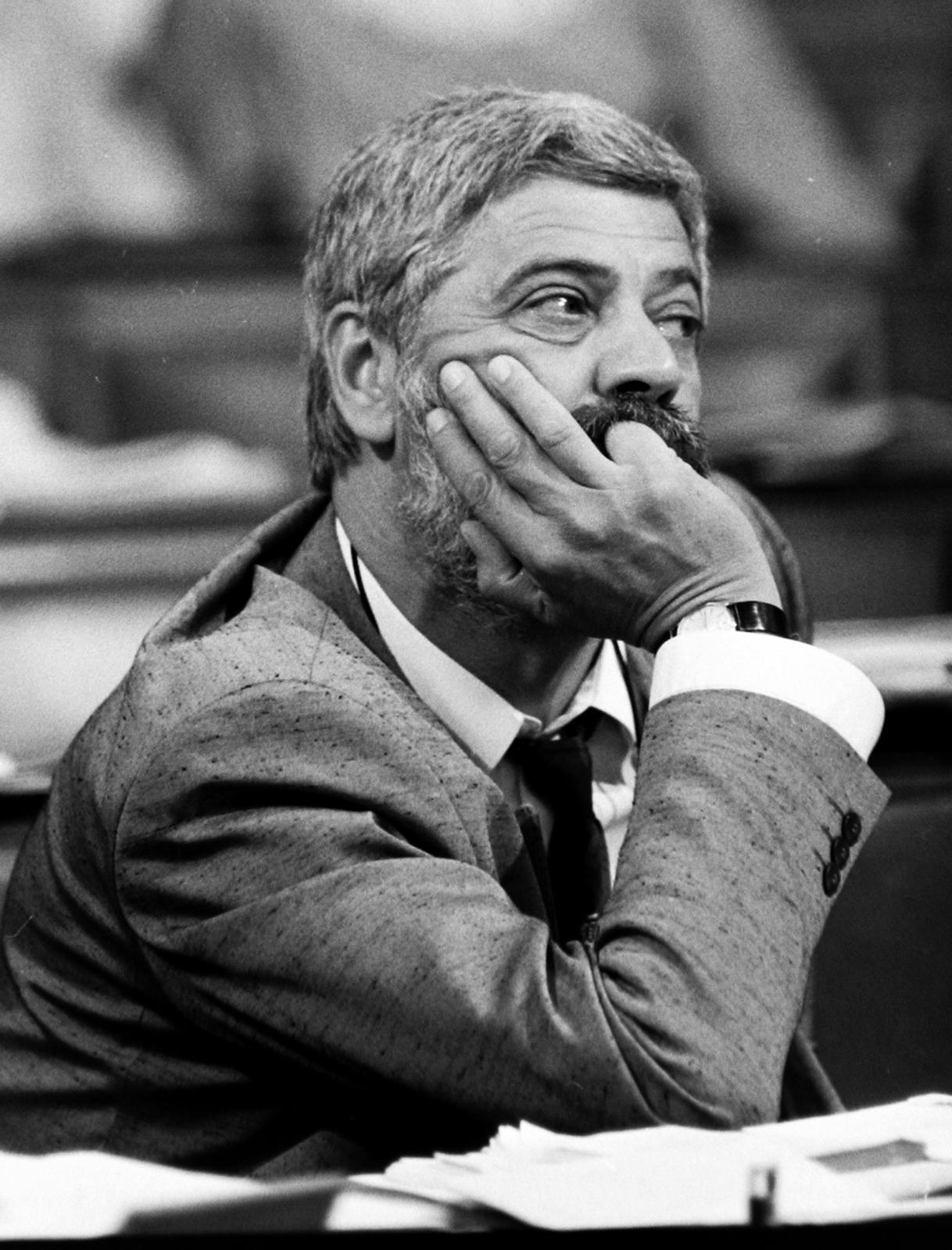 Magyarország, Budapest V., Parlament, az Országgyűlés ülése. Horváth Balázs ügyvéd, politikus, az Antall-kormány első belügyminisztere., 1990, Prohászka Imre, Budapest, Fortepan #289275