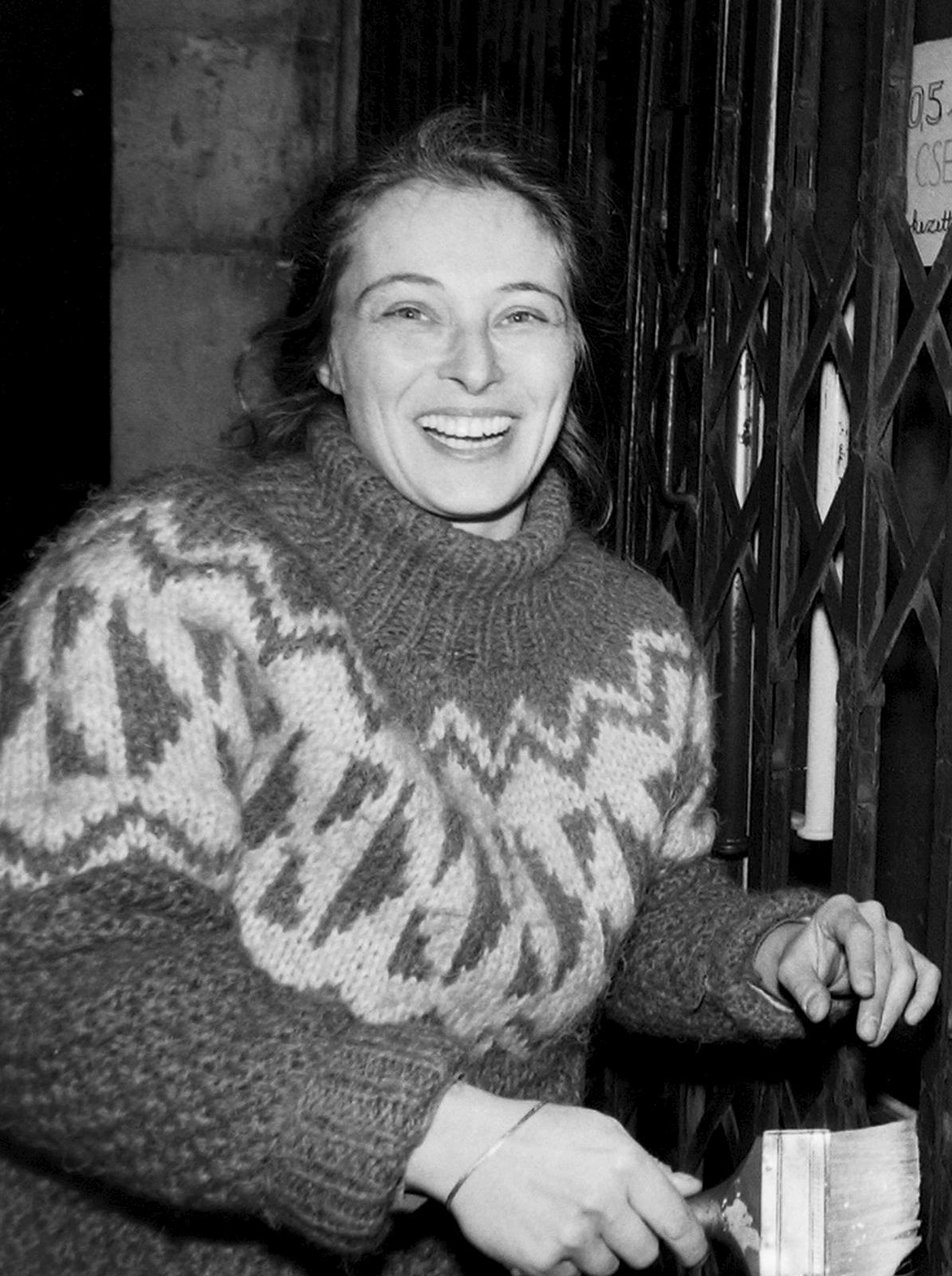 Hungary, Ungár Klára politikus, közgazdász., 1990, Prohászka Imre, woman, smile, Fortepan #289367