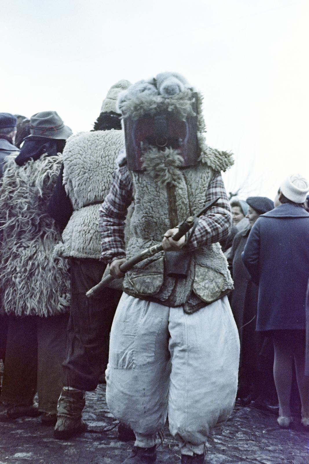 1961, Bencseky Mátyás, Busó-walking, colorful, Fortepan #289654