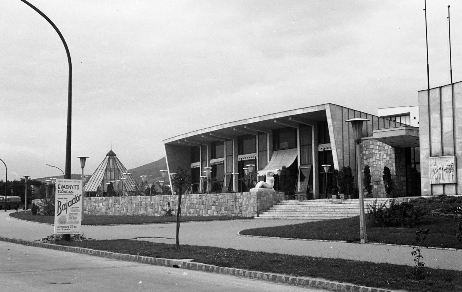 Hungary, Pécs, Esztergár Lajos utca (39-es dandár út), Olympia étterem., 1963, Hegyvidéki Helytörténeti Gyűjtemény, Fortepan #290162