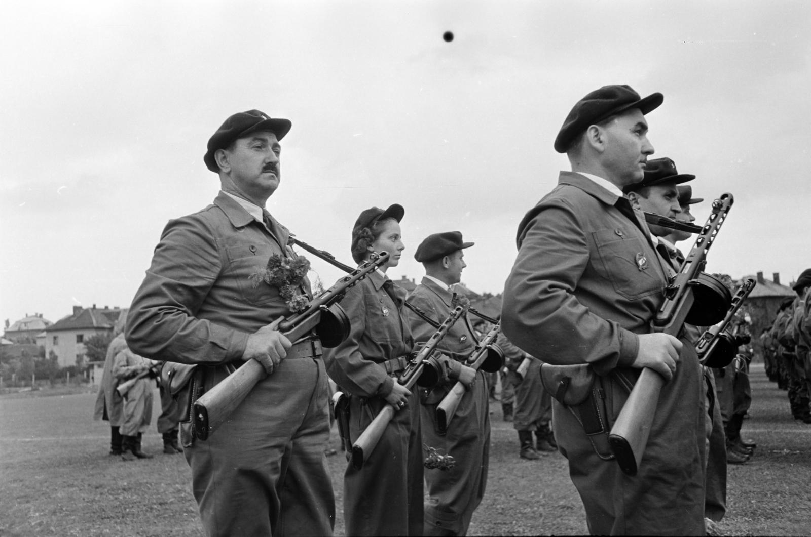 1958, Hegyvidéki Helytörténeti Gyűjtemény, PPS géppisztoly, munkásőr, Fortepan #290247