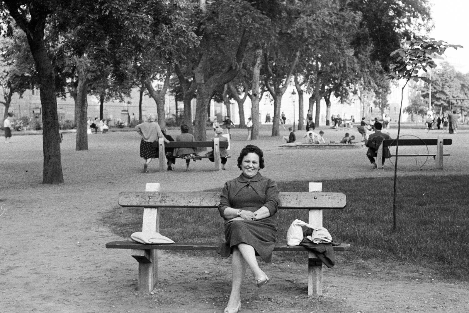 1962, Hegyvidéki Helytörténeti Gyűjtemény, bench, Fortepan #290457