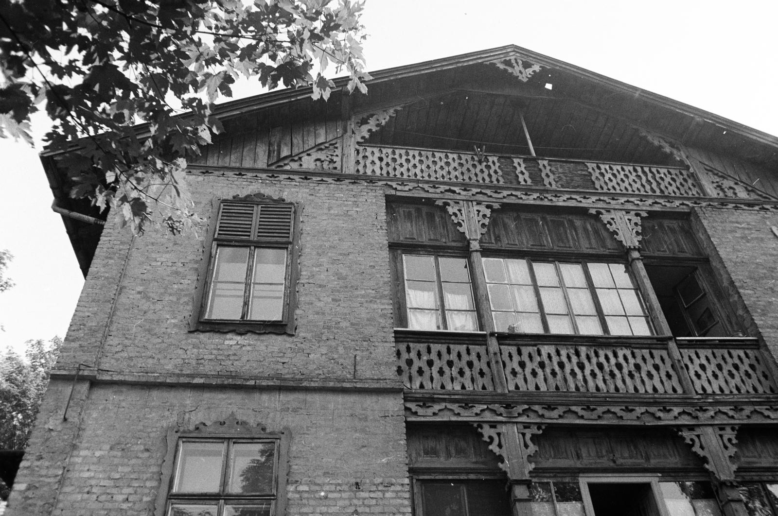Magyarország, Budapest XII., Csillag-völgy, Diogenész-falva, Csillagvölgyi út 2., az egykori „Szép Svájciné” fogadó épülete., 1966, Hegyvidéki Helytörténeti Gyűjtemény, Budapest, Fortepan #290629