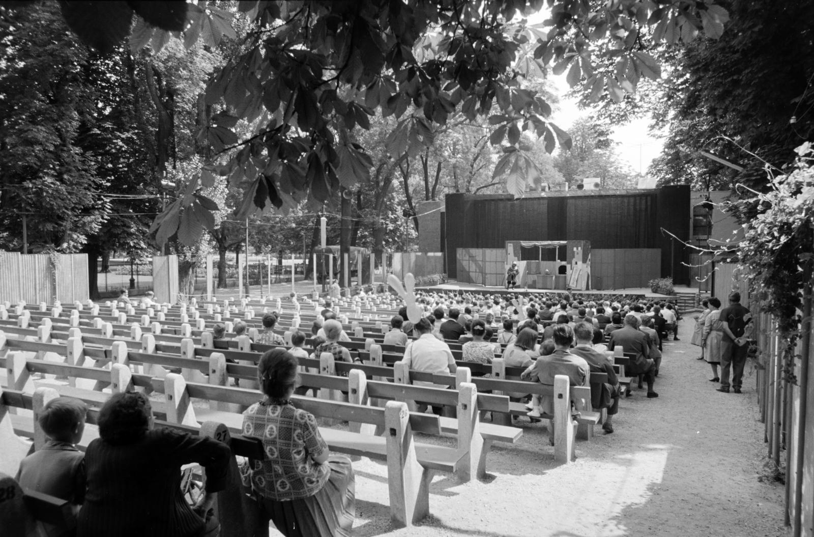 Hungary, Budapest XII., Városmajori Szabadtéri Színpad., 1966, Hegyvidéki Helytörténeti Gyűjtemény, Budapest, Fortepan #290675