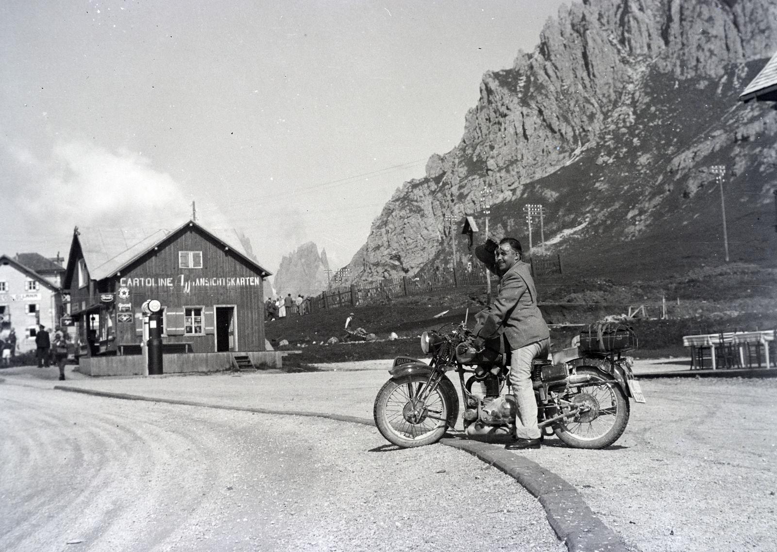 Olaszország, Dolomitok, Pordoi-hágó, a kép balszélén az Albergo Col di Lana., 1930, Hodosi Róbert, Gilera-márka, motorkerékpár, Fortepan #291137