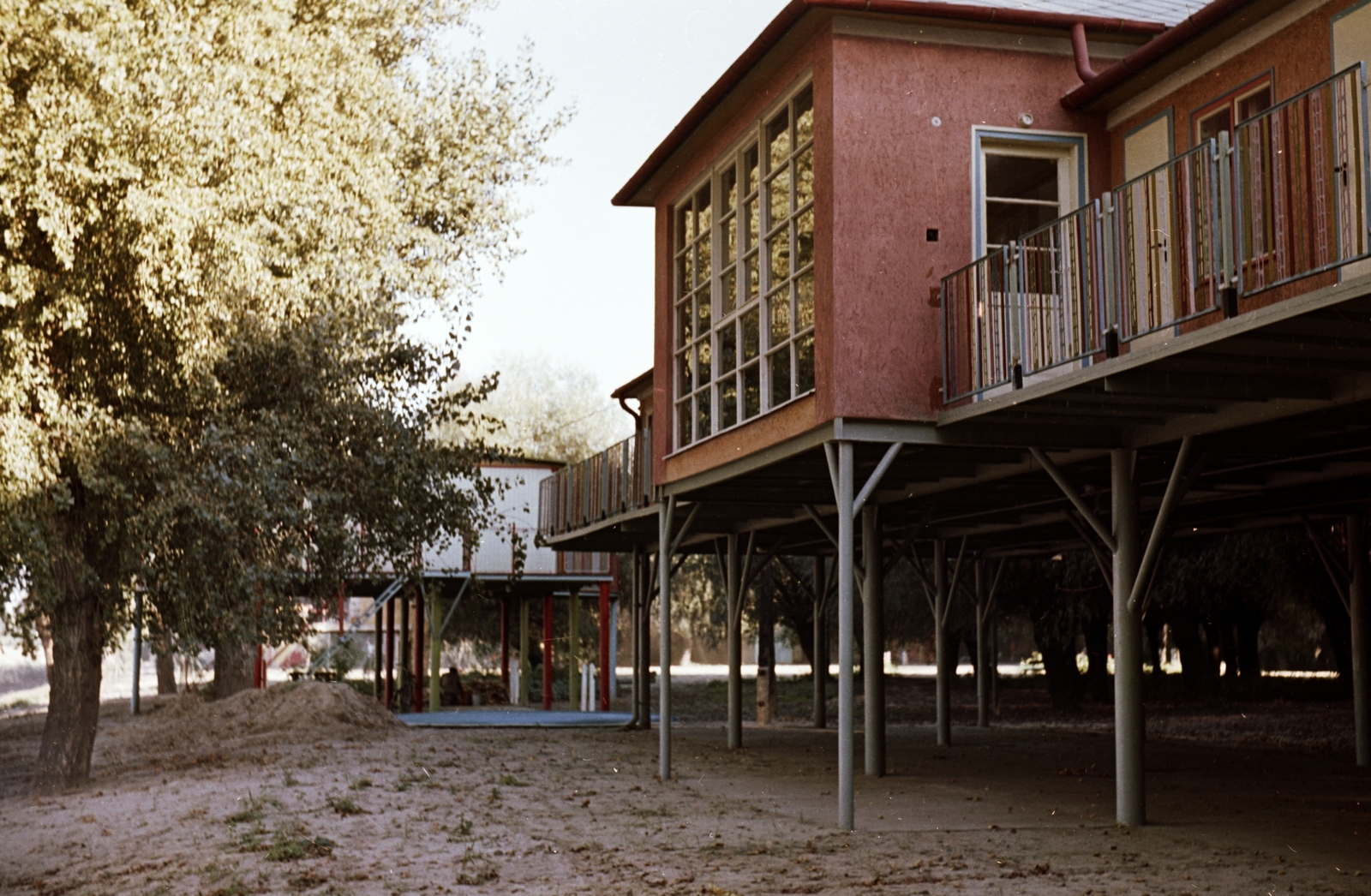 Magyarország, Csongrád, Körös-torok, Halász utca 30., 1966, Építésügyi Dokumentációs és Információs Központ, VÁTI, színes, lábasház, Fortepan #29140