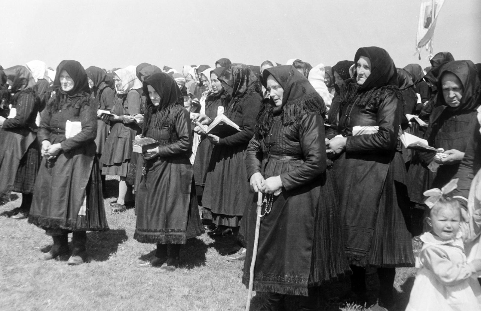 1968, Kovács Gyöngyi, zarándoklat, Fortepan #291502