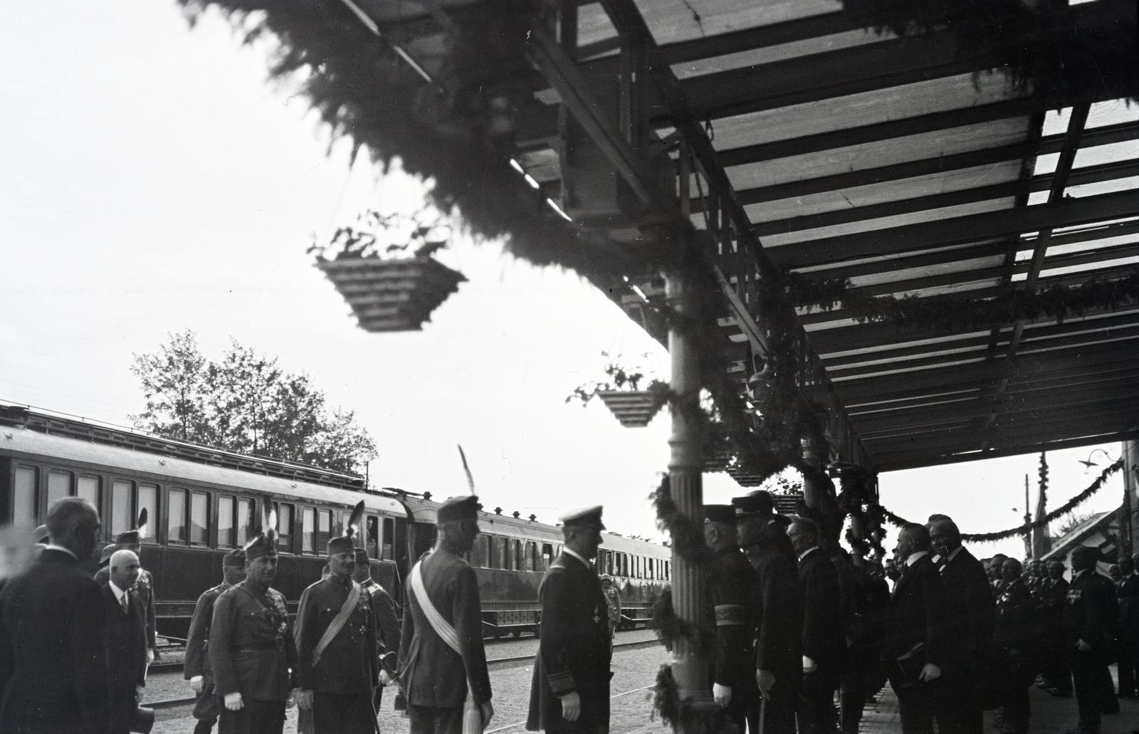Hungary, Kőszeg, vasútállomás, Horthy Miklós kormányzó fogadása. A felvétel a kőszegi várostrom négyszázadik évfordulója alkalmával rendezett ünnepség idején készült., 1932, Nagy Emese, Fortepan #291757