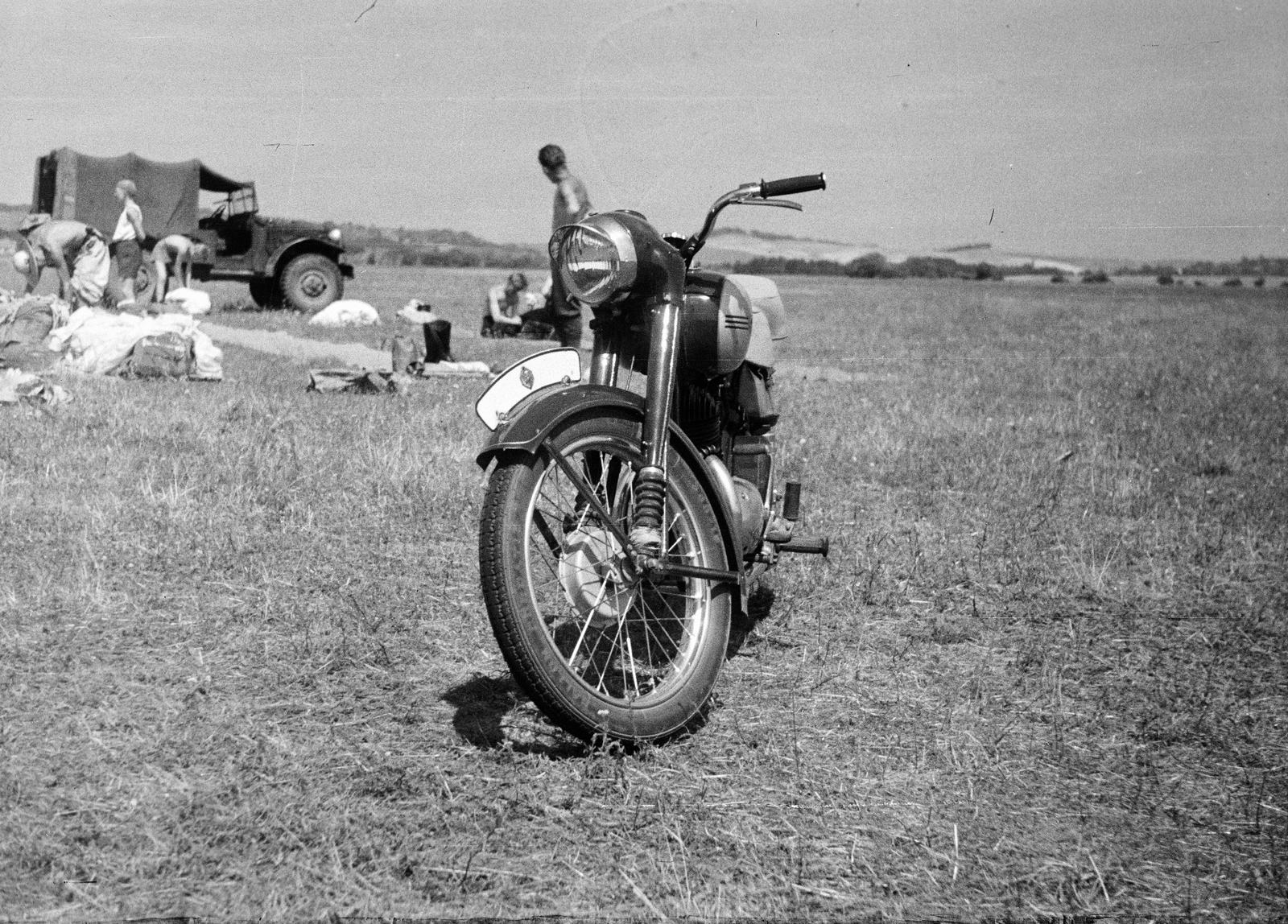 1962, Dusik, motorcycle, Fortepan #292050