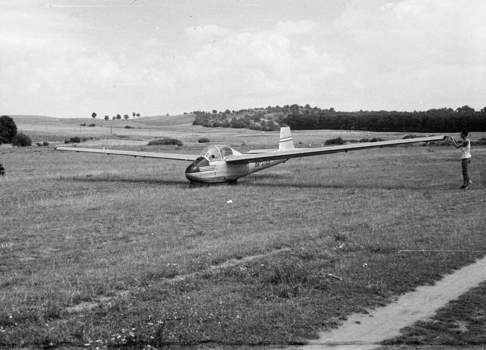 1962, Dusik, sailplane, Fortepan #292053