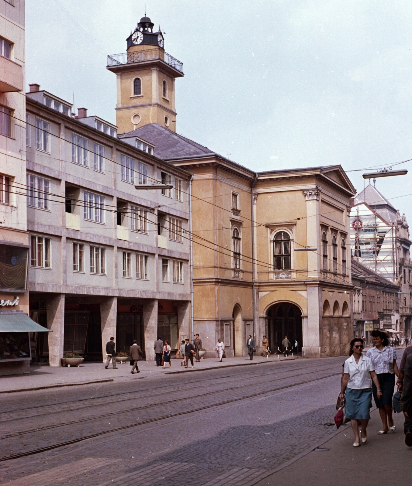 Hungary, Miskolc, Széchenyi utca, Miskolci Nemzeti Színház., 1963, Építésügyi Dokumentációs és Információs Központ, VÁTI, colorful, watch, national theater, street view, genre painting, theater, tower, Classicism, Giuseppe Cassano-design, Fortepan #29206
