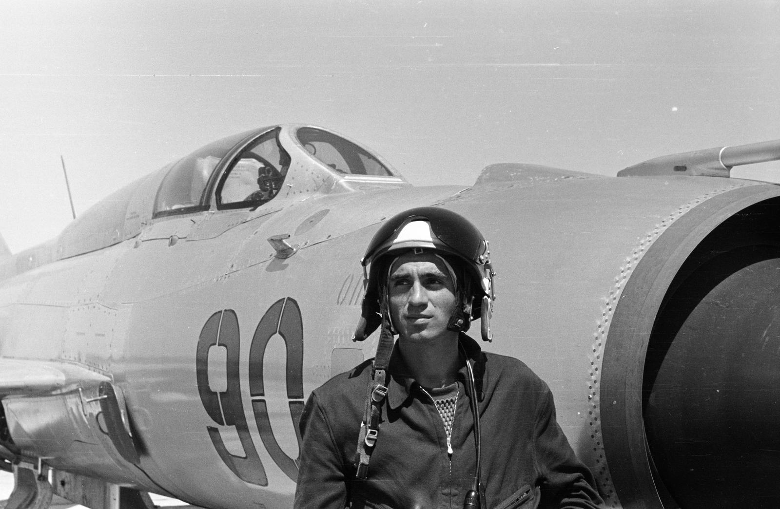 1968, Dusik, pilóta, lajstromjel, Mikojan-Gurjevics MiG-21, repülőgép, Fortepan #292113