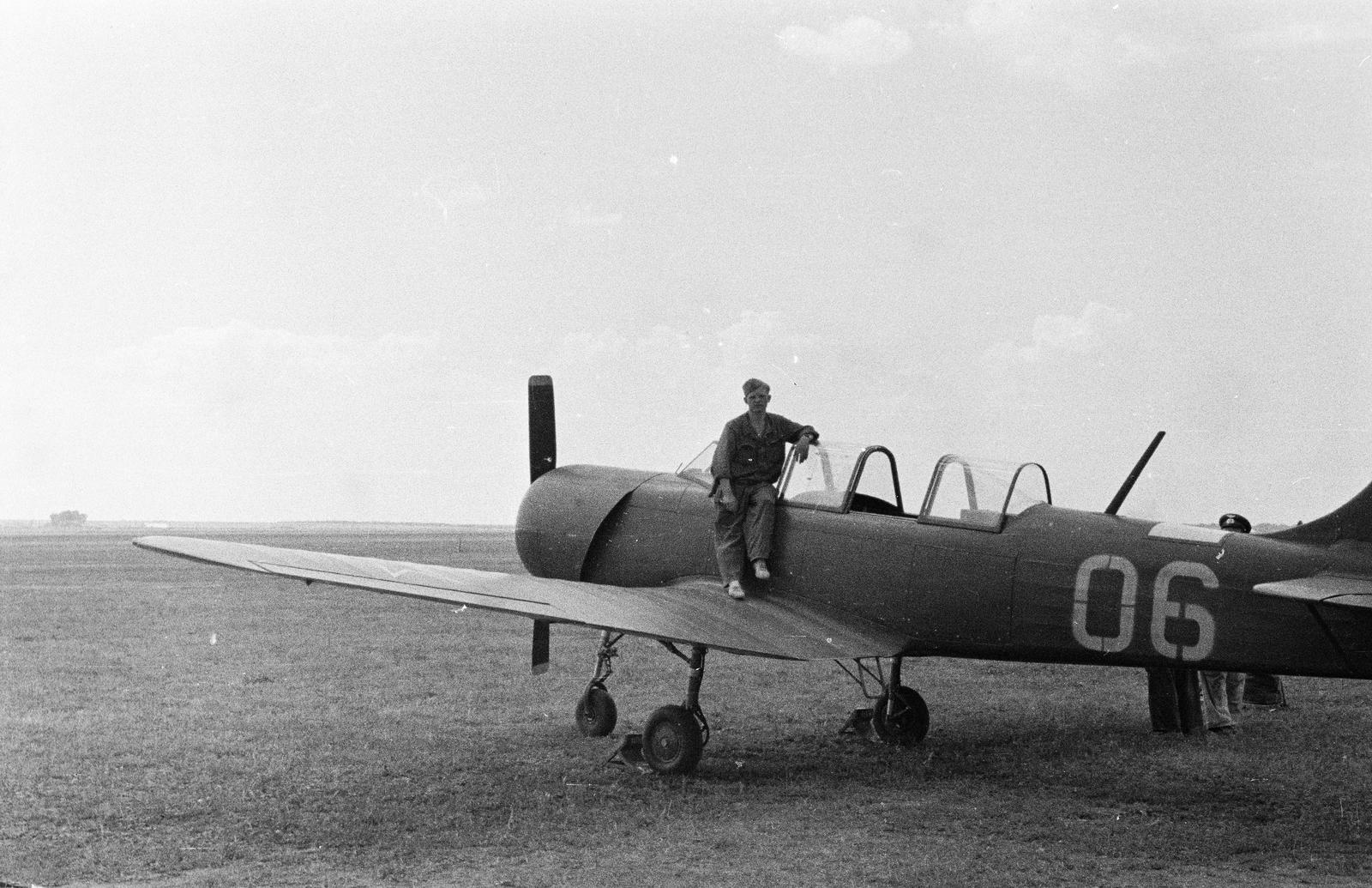 1962, Dusik, airplane, Fortepan #292213