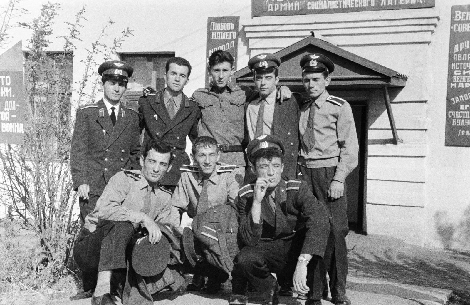 1962, Dusik, men, uniform, tableau, peaked cap, Fortepan #292230