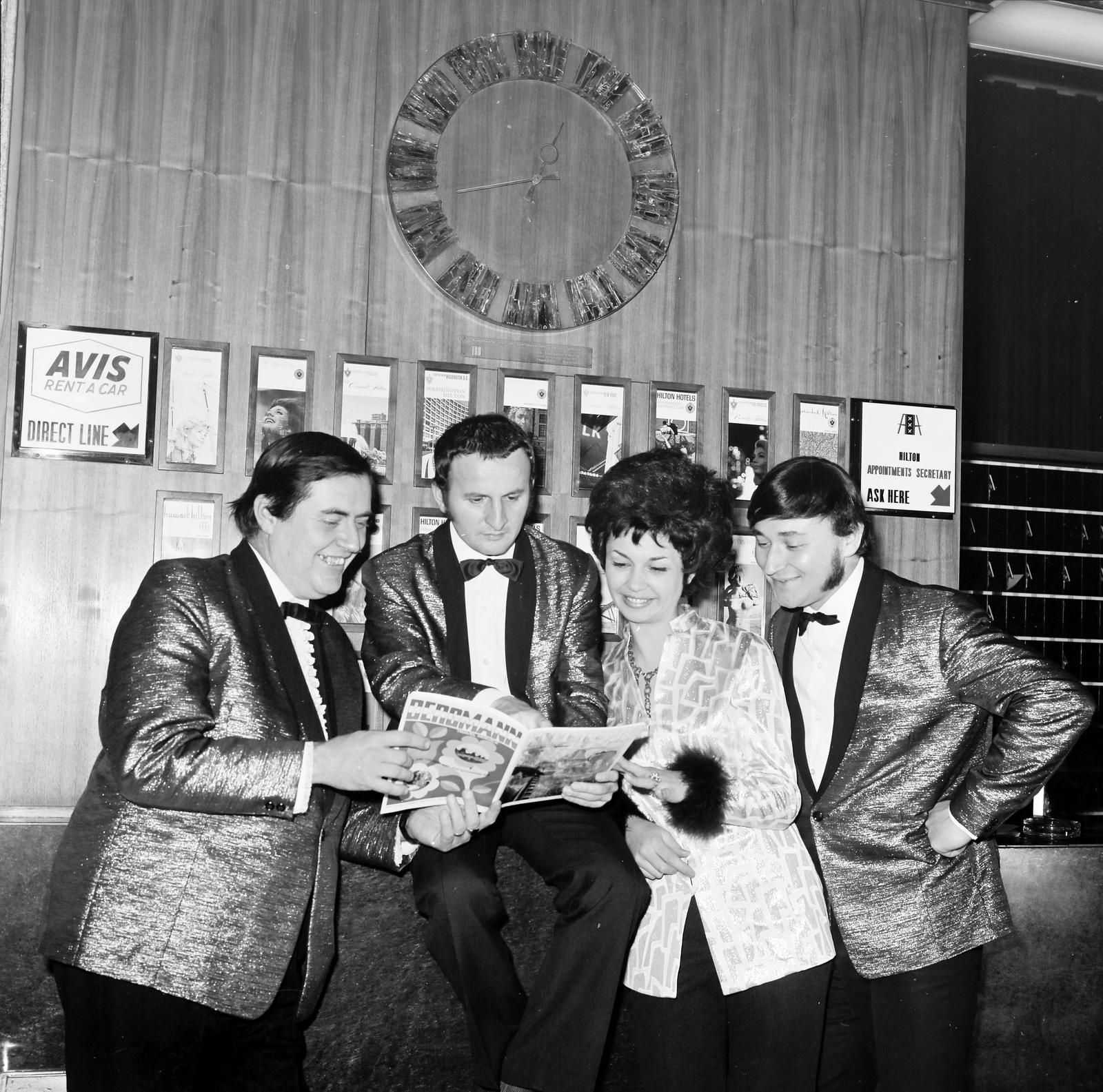 1973, Gyurkó Zsolt, celebrity, brochure, curiosity, wall clock, Best of, Fortepan #292310