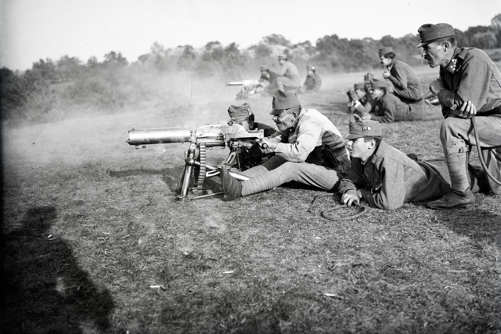 1916, Kenderessy Tibor, Best of, machine-gun belt, Schwarzlose-brand, soldier, training, Fortepan #292863
