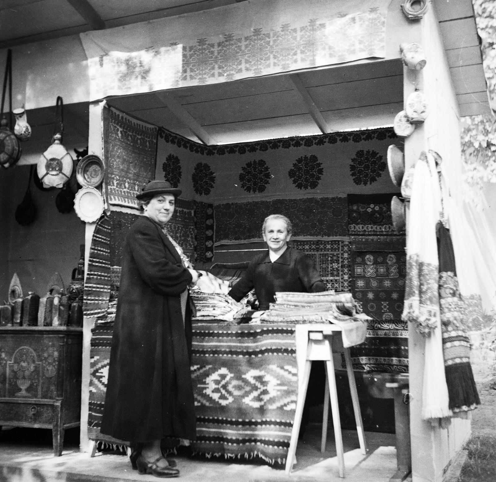 1943, Kenderessy Tibor, carpet, seller, Fortepan #293001