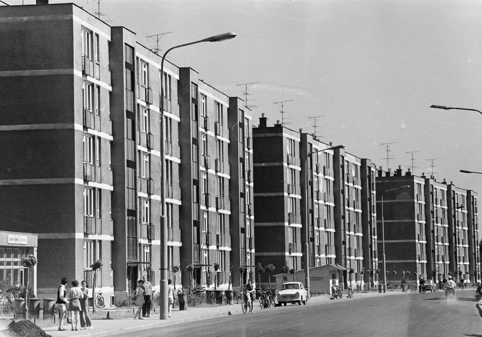 Hungary, Győr, Ipar utca, lakóházak a Nagysándor József utca - Kiskúti út közötti szakaszon., 1971, Kenderessy Tibor, Fortepan #293035
