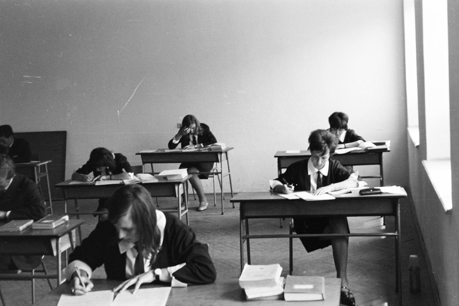 1970, Kenderessy Tibor, exam, matura exam, Fortepan #293082