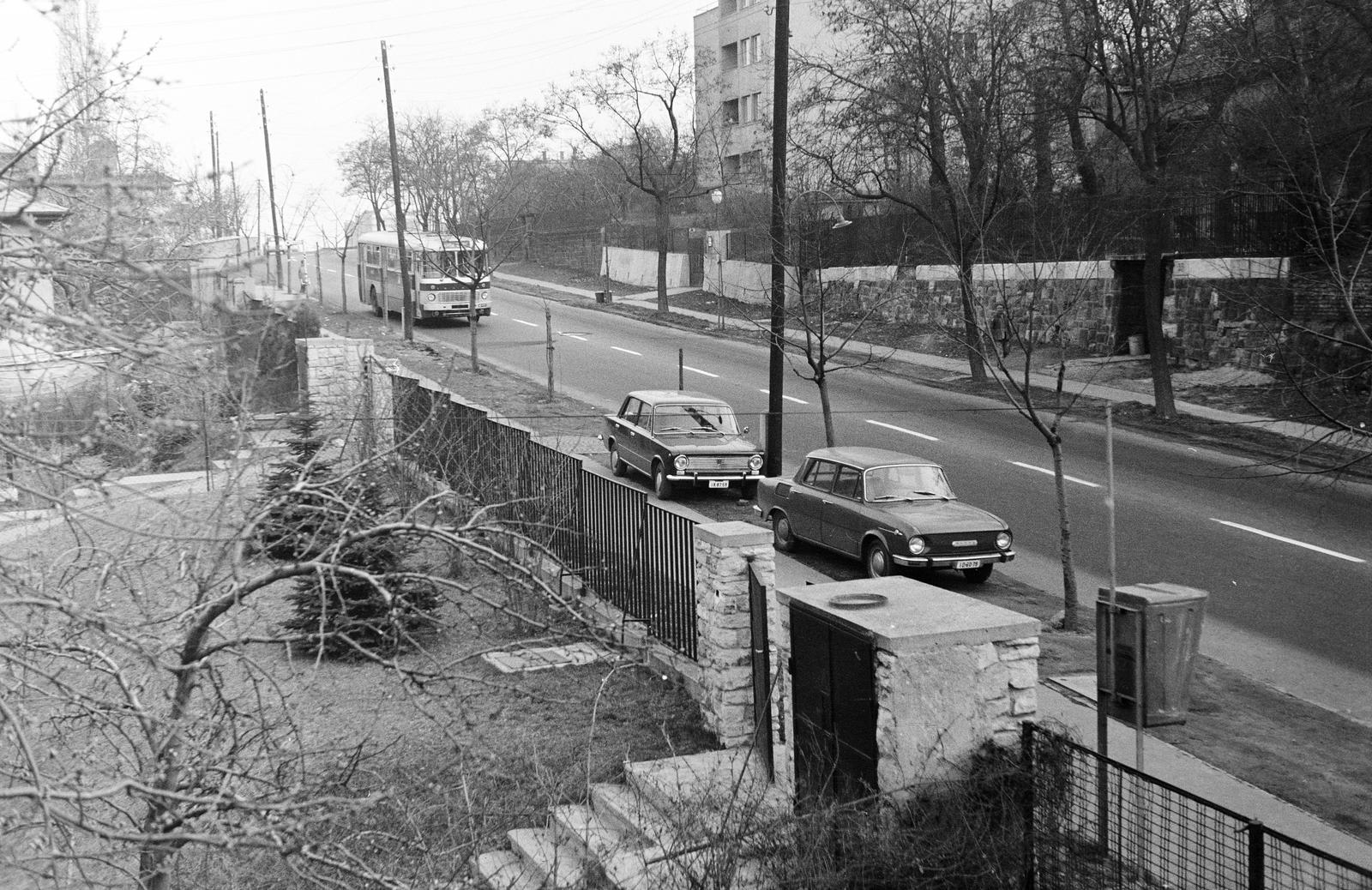 Magyarország, Budapest XI., Hegyalja út, kilátás a 88-as számú házból., 1976, Mezei Attila, Léczfalvi, Budapest, Fortepan #293222