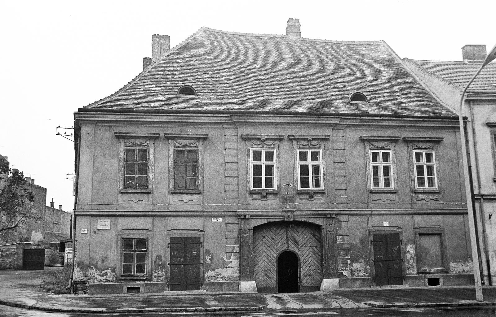 Magyarország, Sopron, Ógabona tér 18., az Újteleki utca sarkán., 1974, Mezei Attila, Léczfalvi, Fortepan #293243