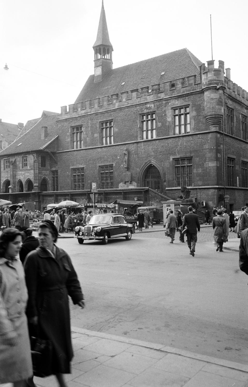 Németország, Göttingen, Altes Rathaus., 1958, Fortepan/Album089, Fortepan #293669