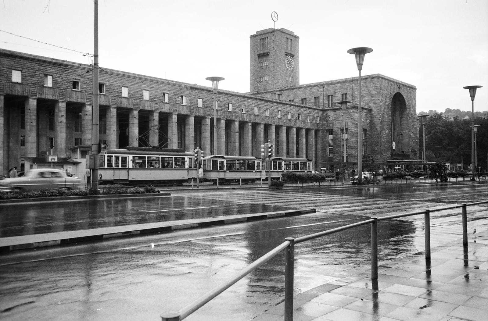 Németország, Stuttgart, Arnulf Klett Platz, Főpályaudvar., 1958, Fortepan/Album089, Fortepan #293677