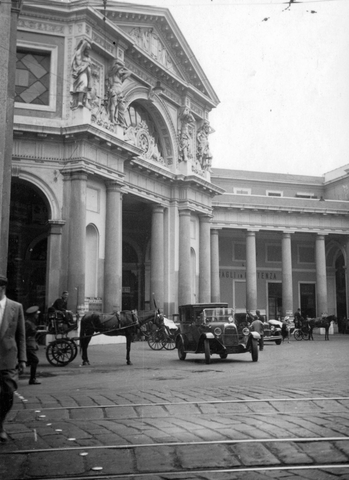 Italy, Genoa, Piazza Principale, a főpályaudvar., 1935, Szávoszt-Vass Dániel, Fortepan #29386