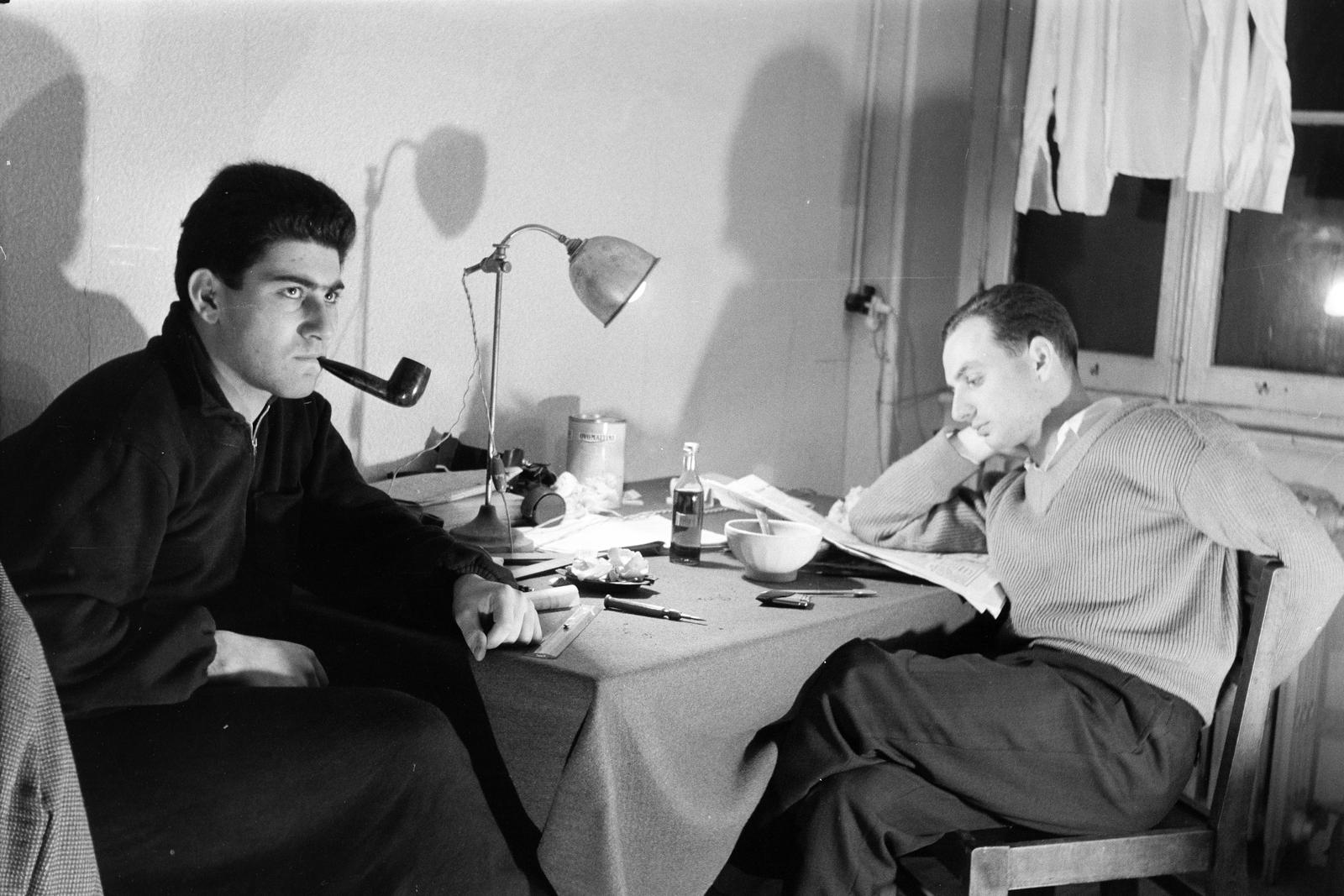 1958, Varga Péter, pipa, Fortepan #294359