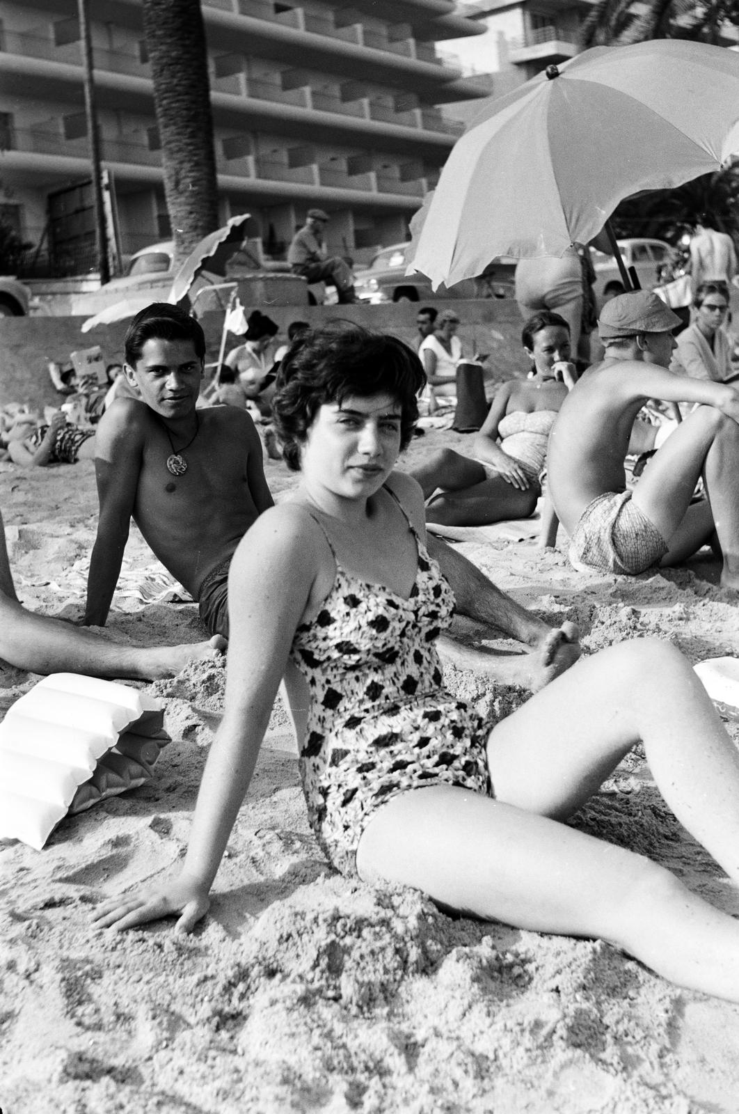 1959, Varga Péter, fürdőruha, strand, napernyő, Fortepan #294391
