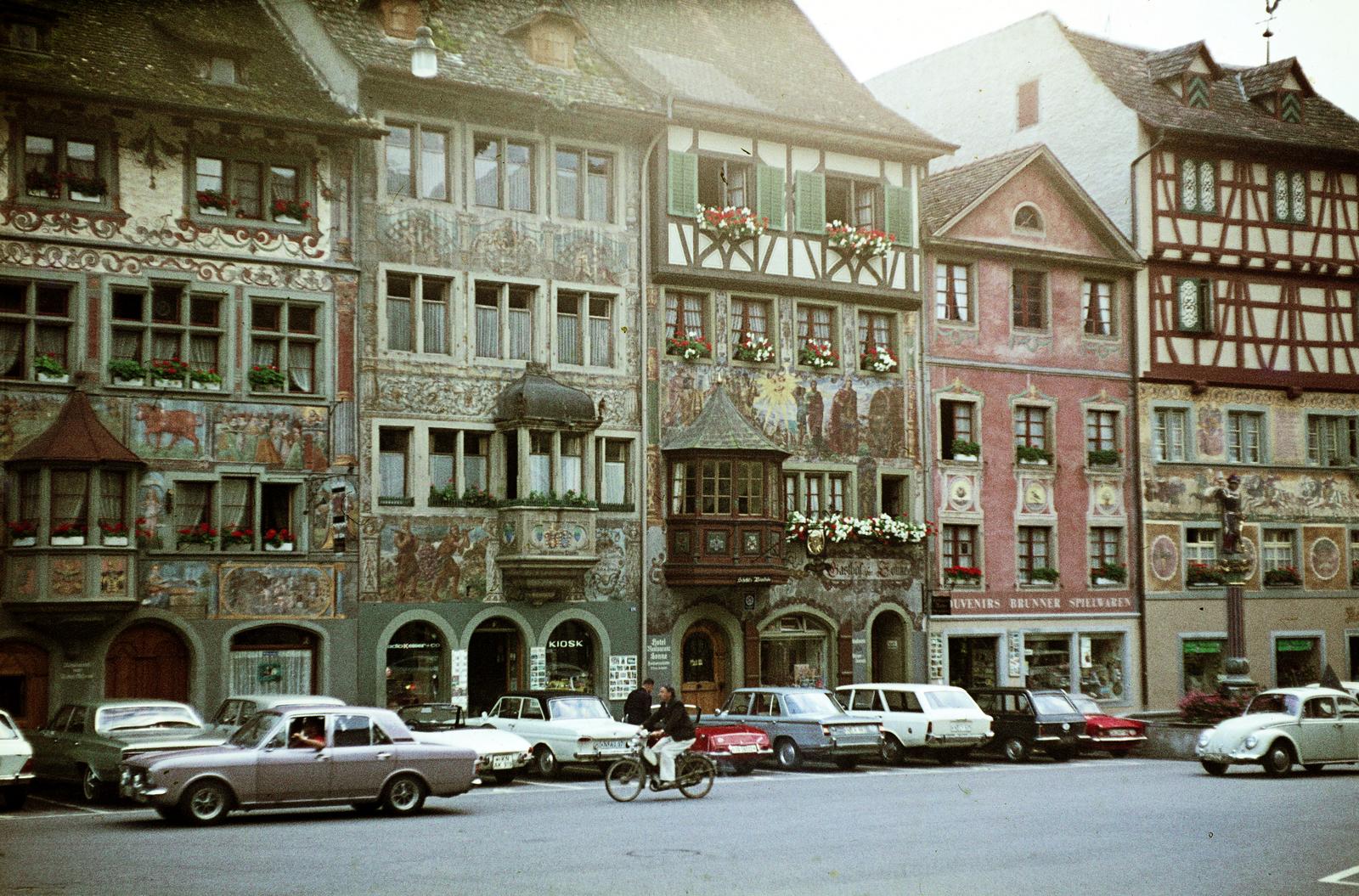 Switzerland, Stein am Rhein, Rathausplatz., 1969, Romek család, Fortepan #294510