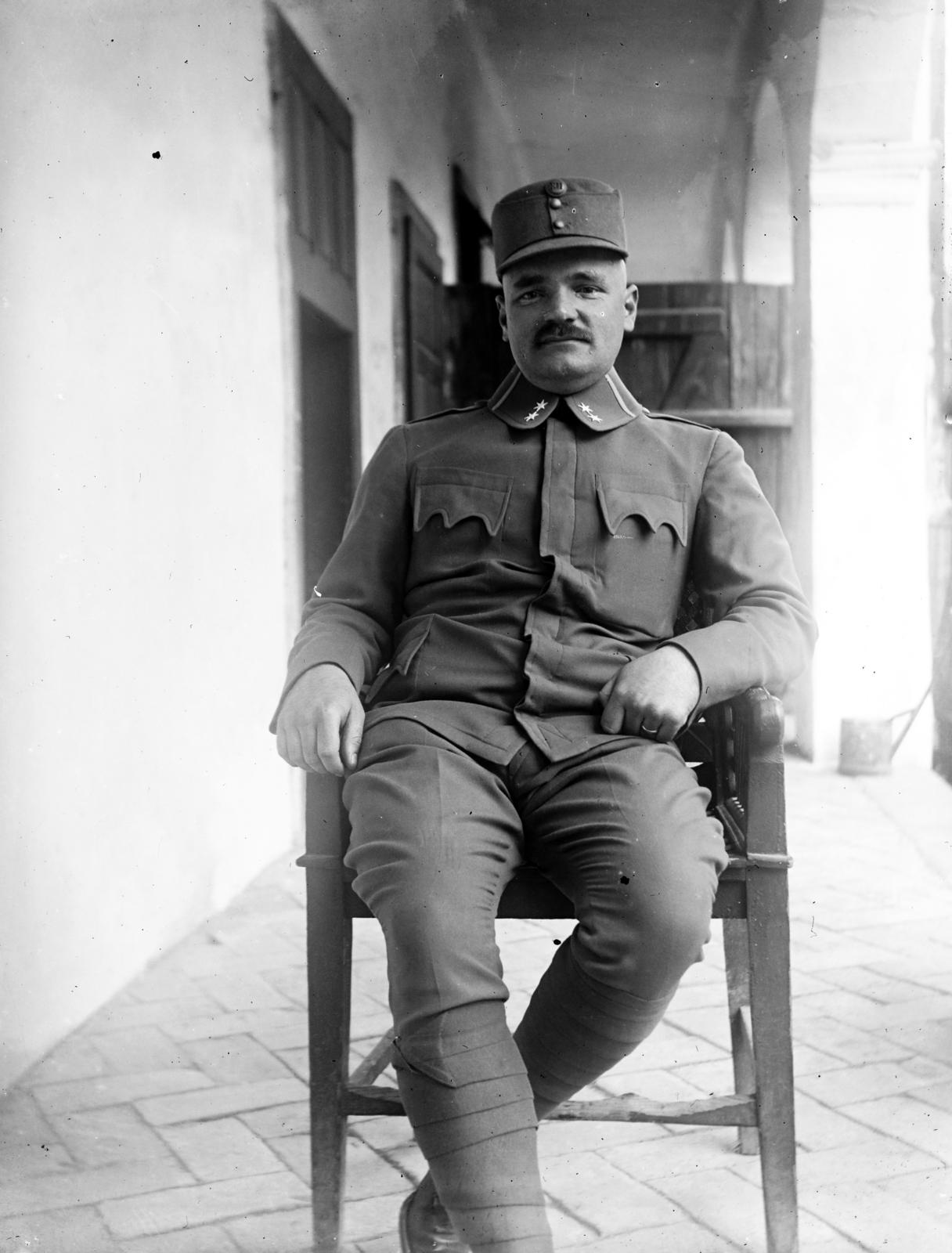 1915, Urbánné dr. Lux Judit, uniform, soldier, Fortepan #294546