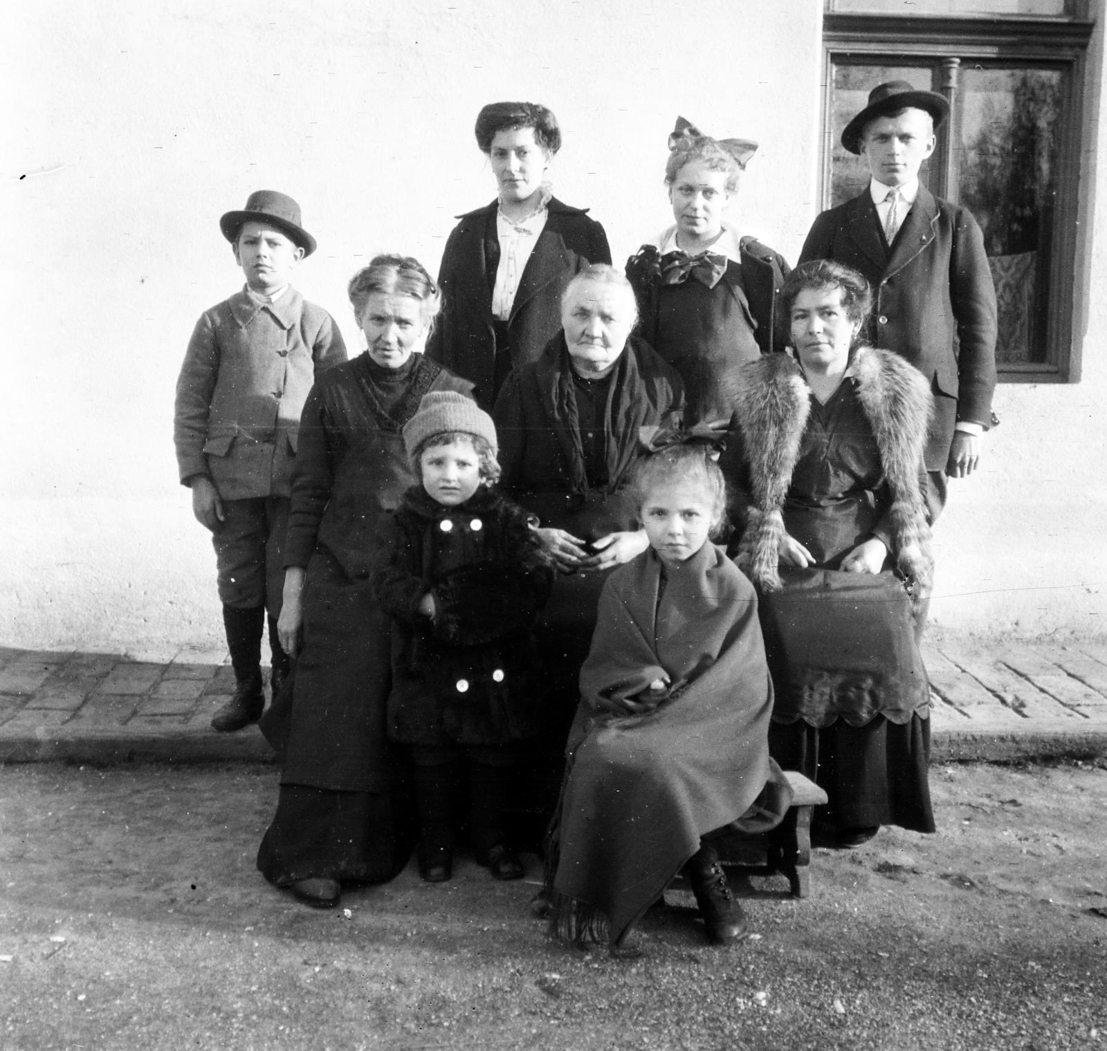 1916, Urbánné dr. Lux Judit, Lux Gyula, család, generációk, képarány: négyzetes, Fortepan #294596