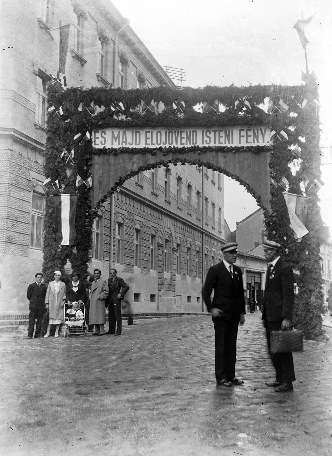 1934, Simon László, felirat, díszkapu, Fortepan #294777