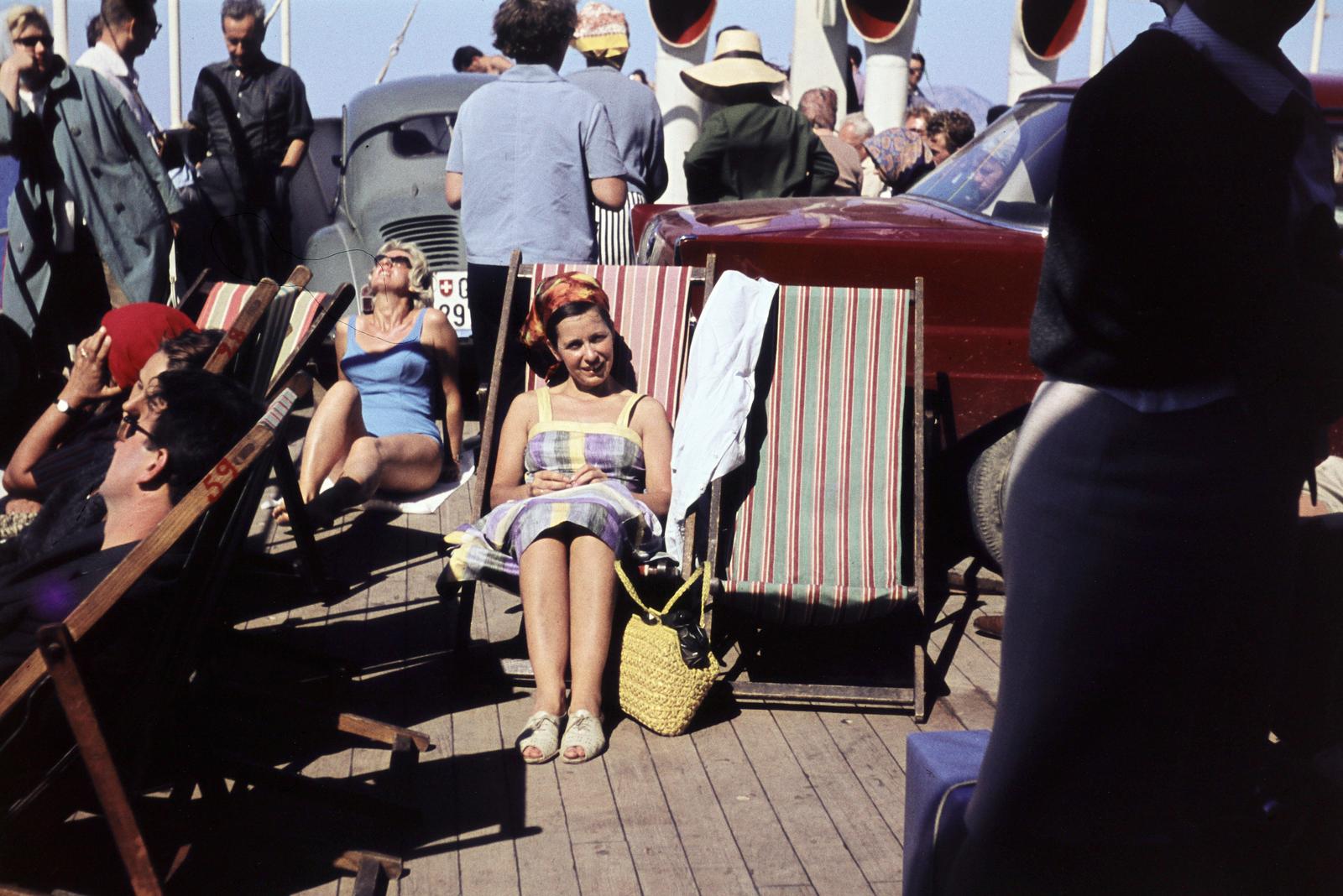 1967, Szilágyi Lajosné, Best of, colorful, deck chair, Fortepan #294942