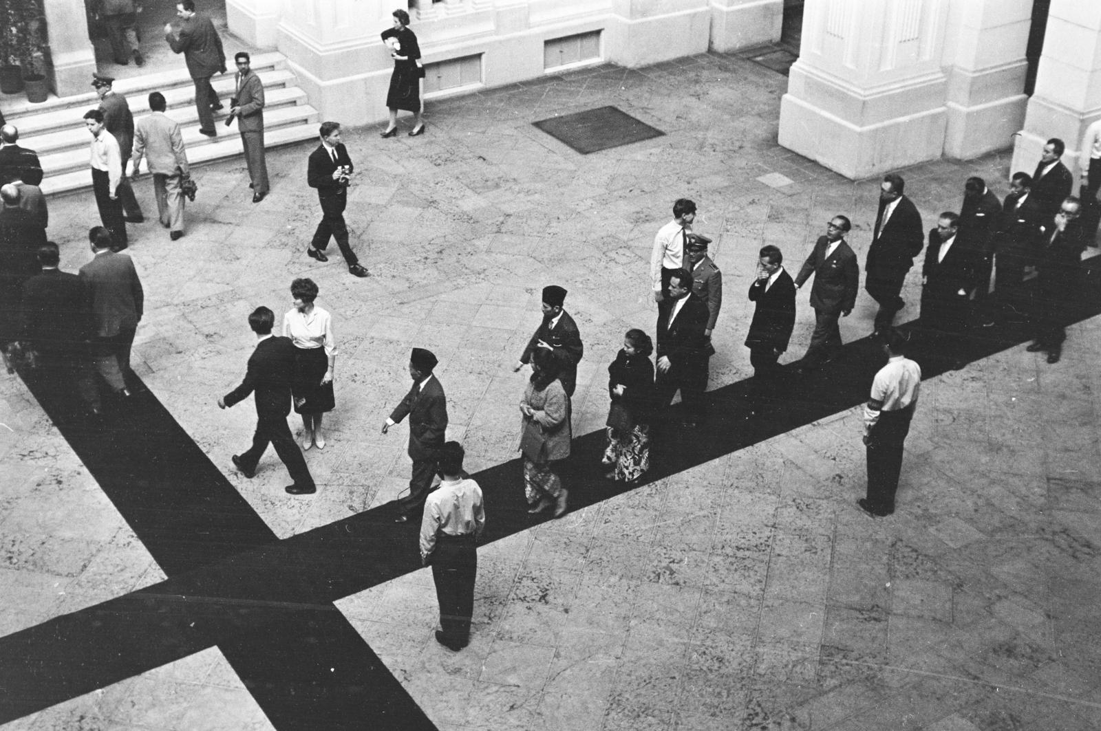 Hungary, Budapest XI., a Budapesti Műszaki Egyetem (később Budapesti Műszaki és Gazdaságtudományi Egyetem) K (központi) épületének aulája., 1962, Török Kálmán, Budapest, Fortepan #295000