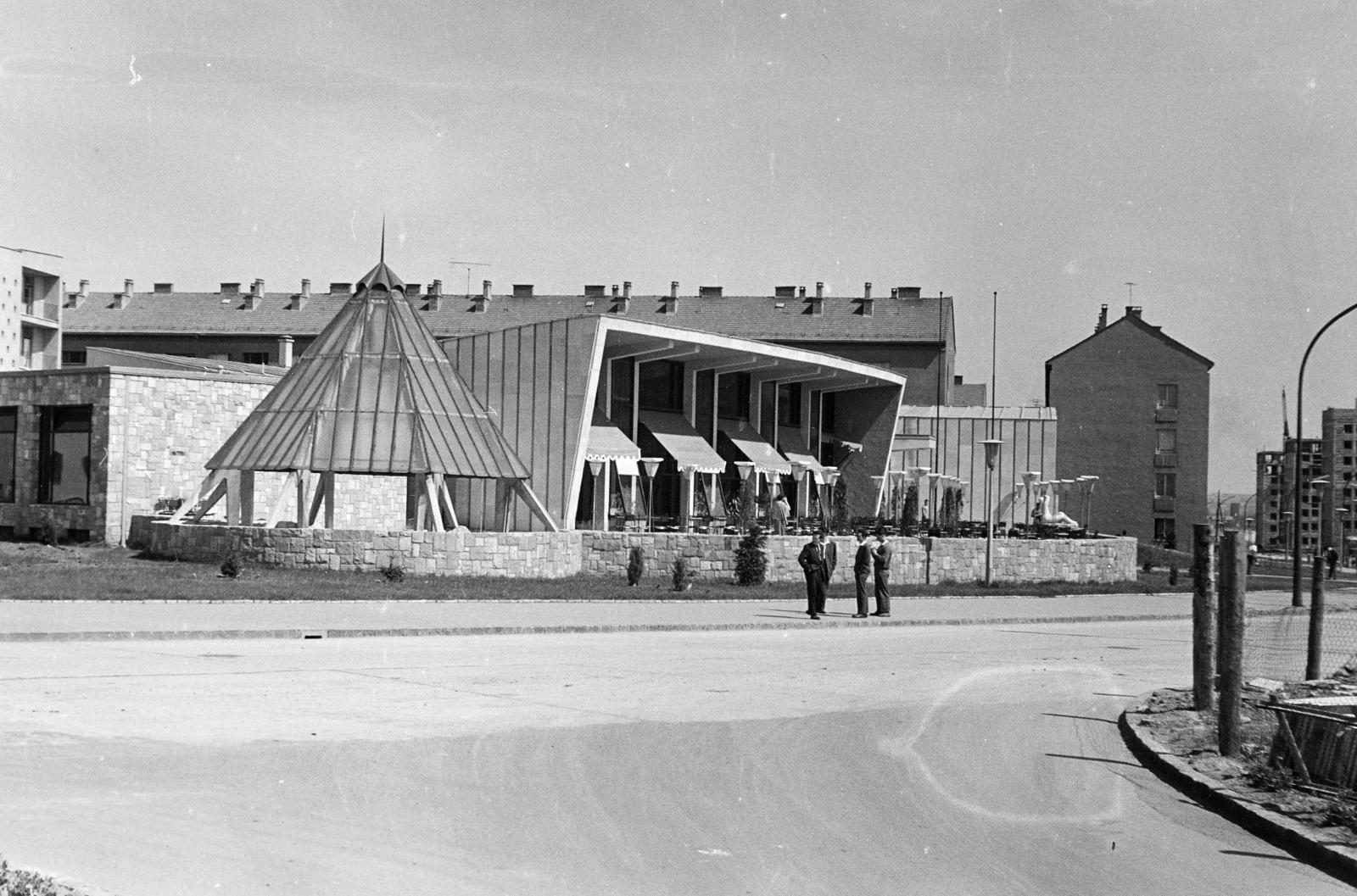 Hungary, Uránváros, Pécs, Esztergár Lajos utca (39-es dandár út), Olympia étterem., 1964, Török Kálmán, Fortepan #295094
