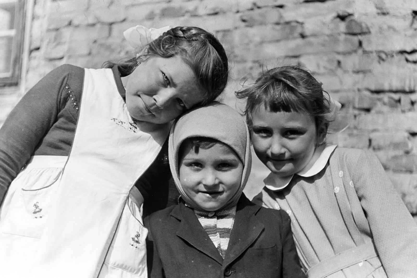 1962, Török Kálmán, hárman, gyerekek, Fortepan #295116