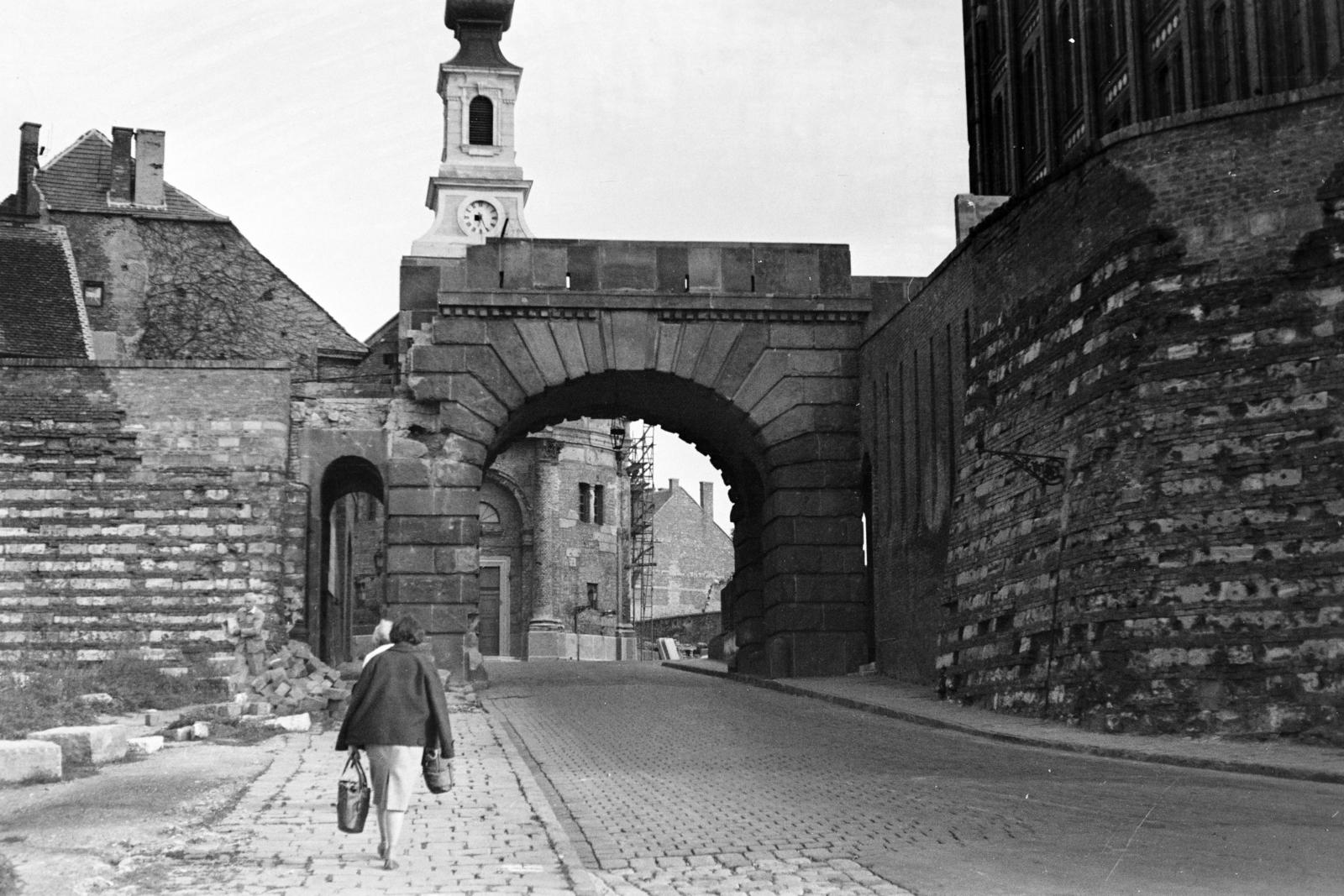 1960, Török Kálmán, scaffolding, monument, church, church clock, Fortepan #295161