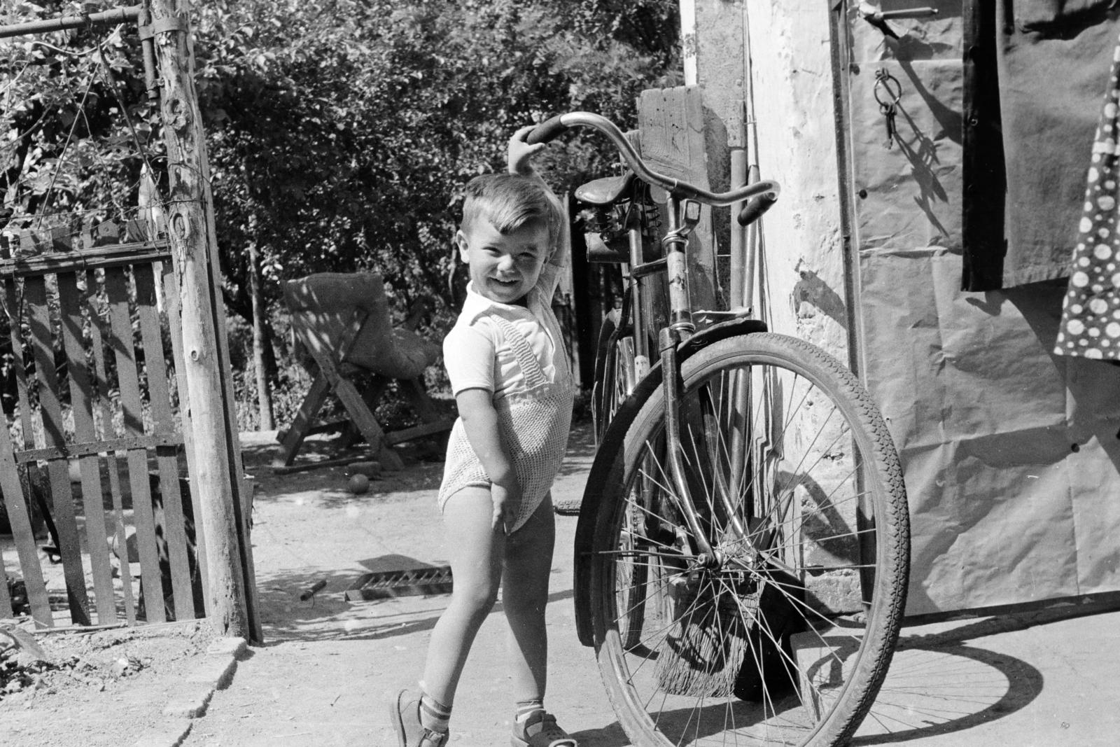 1958, Török Kálmán, kerékpár, Fortepan #295211