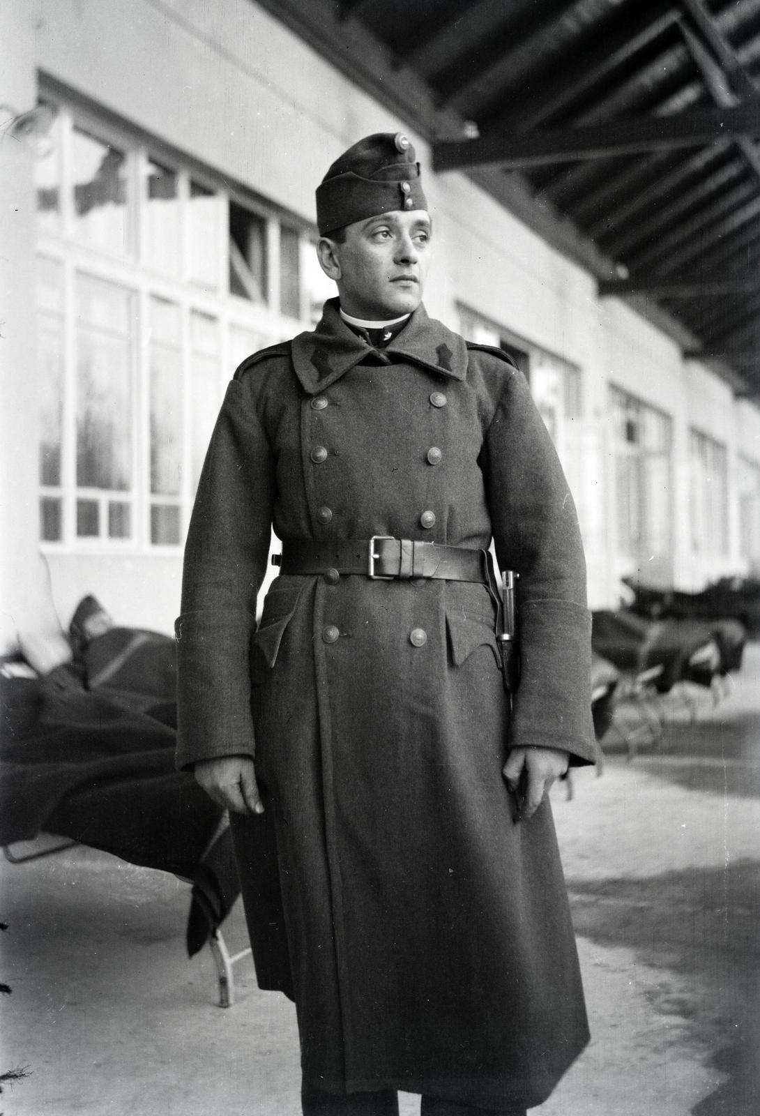 1943, Karsai Kata, soldier, coat, belt, Fortepan #295501