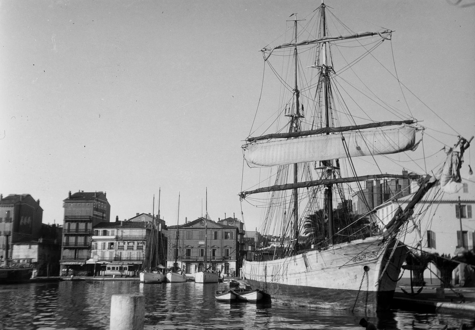 France, kikötő, szemben a Quai Saturnin Fabre., 1934, Karsai Kata, sailboat, Fortepan #295543