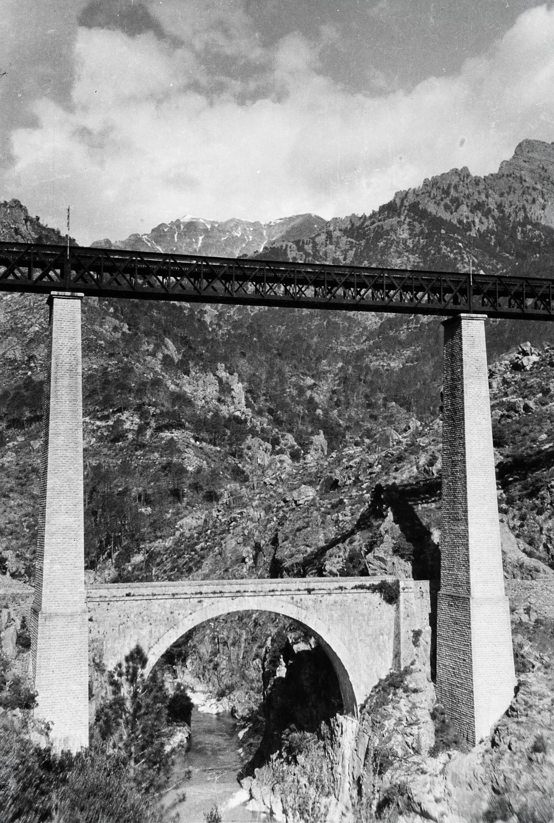 Franciaország, Venaco, Viaduc sur le Vecchio., 1934, Karsai Kata, viadukt, Fortepan #295569