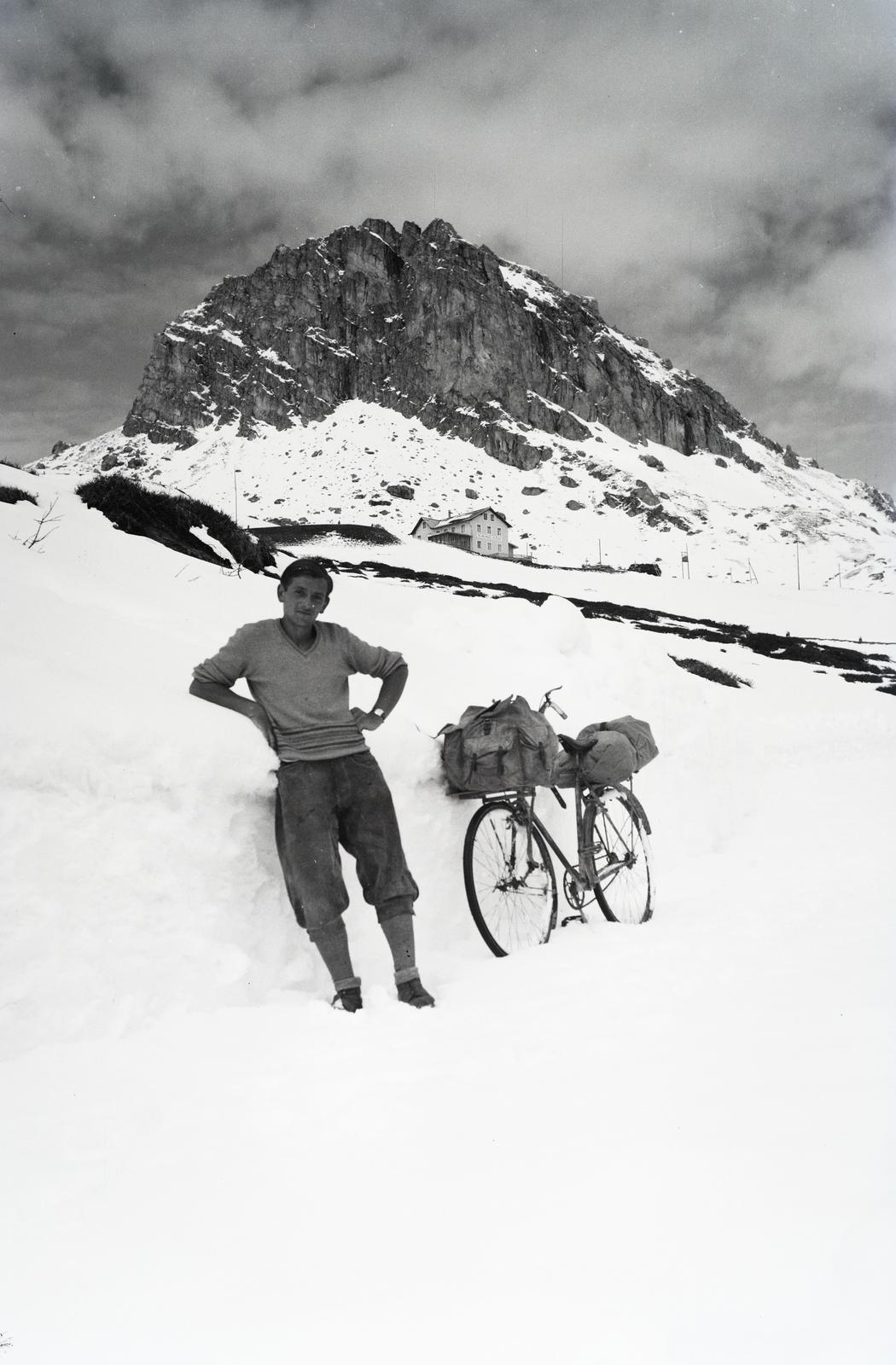 1934, Karsai Kata, Best of, breech, tourist, backpack, snow, mountain top, bicycle, Fortepan #295570
