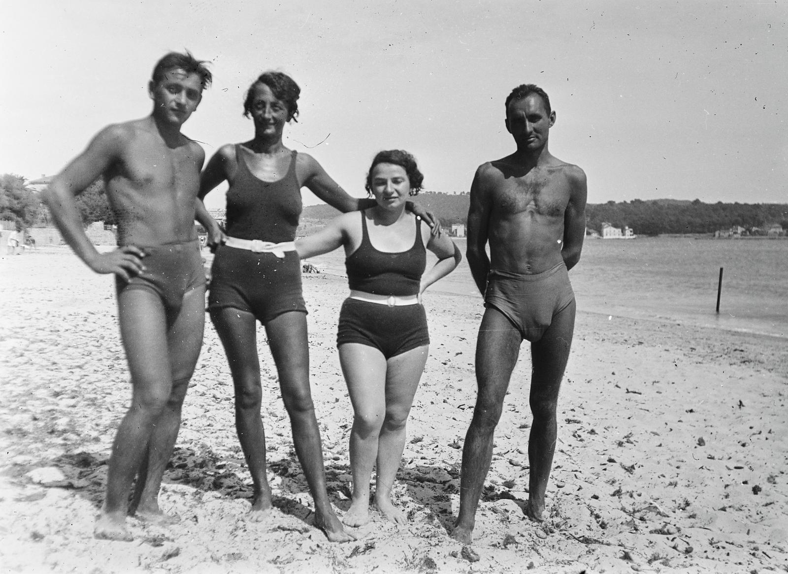 1934, Karsai Kata, bathing suit, tableau, Fortepan #295581